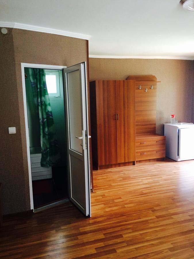 Samshit 555 Hotell Ochamchira Eksteriør bilde