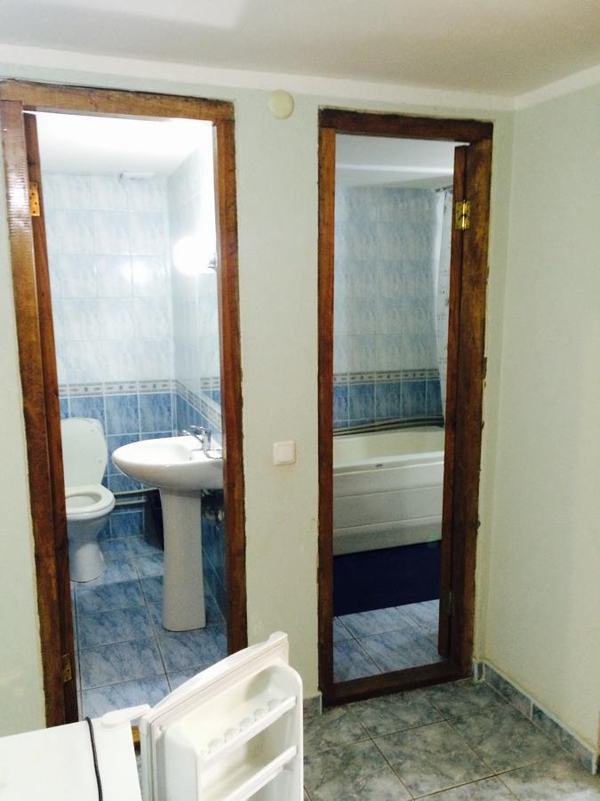 Samshit 555 Hotell Ochamchira Eksteriør bilde