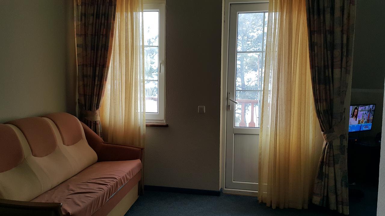 Samshit 555 Hotell Ochamchira Eksteriør bilde